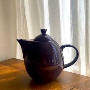 Retro, purpleTeapot in perfect condition! NWOT